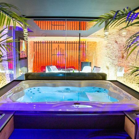 Omira - Nuits D'Exception & Spa Tours Exterior foto