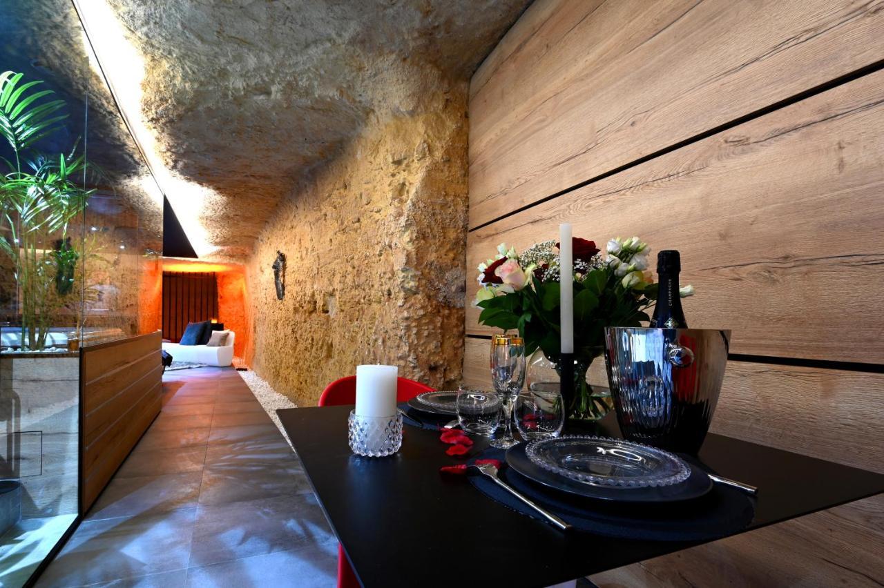 Omira - Nuits D'Exception & Spa Tours Exterior foto